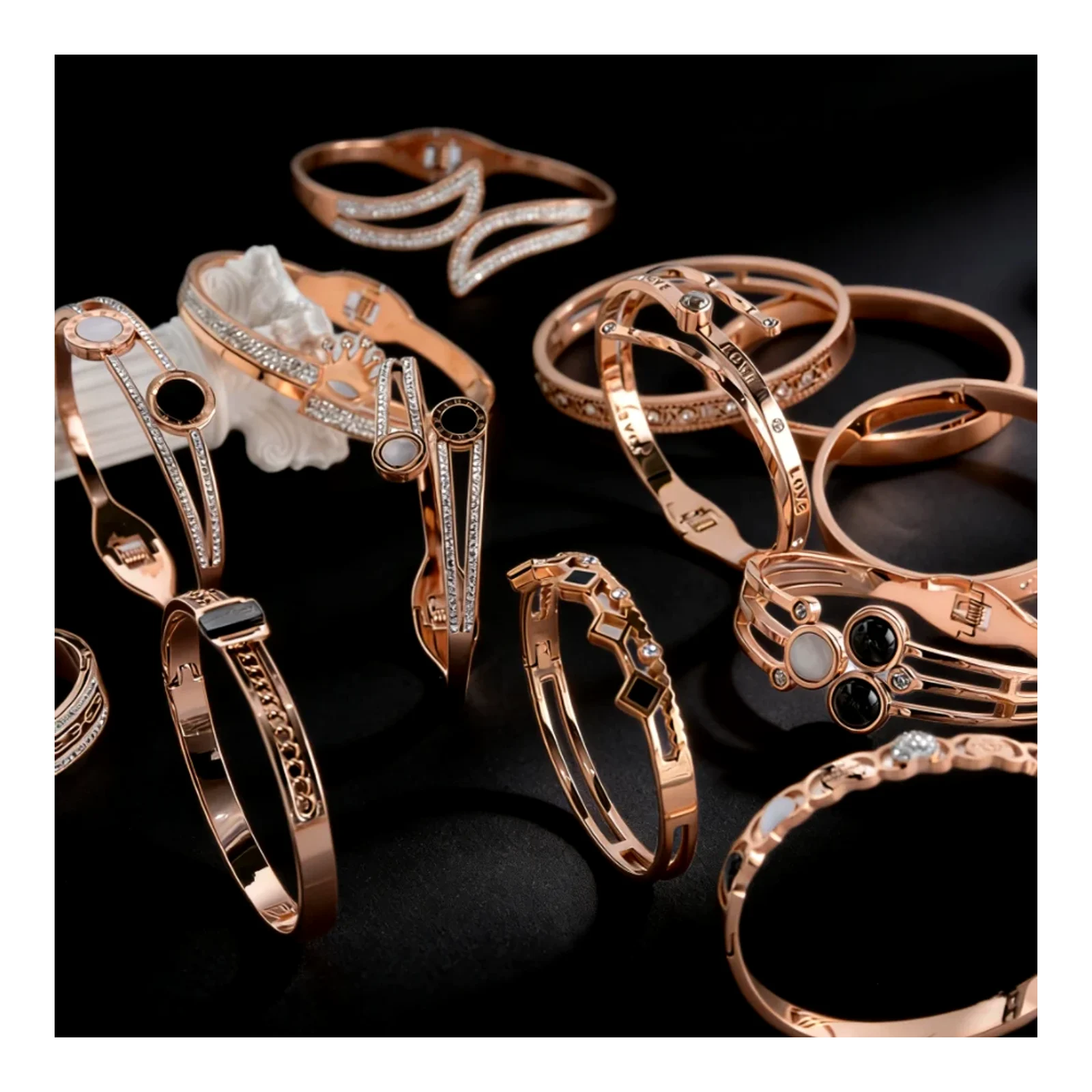 Jewelry distribution bracelet titanium steel 18k rose gold couple men's and women's bracelets e-commerce boutique