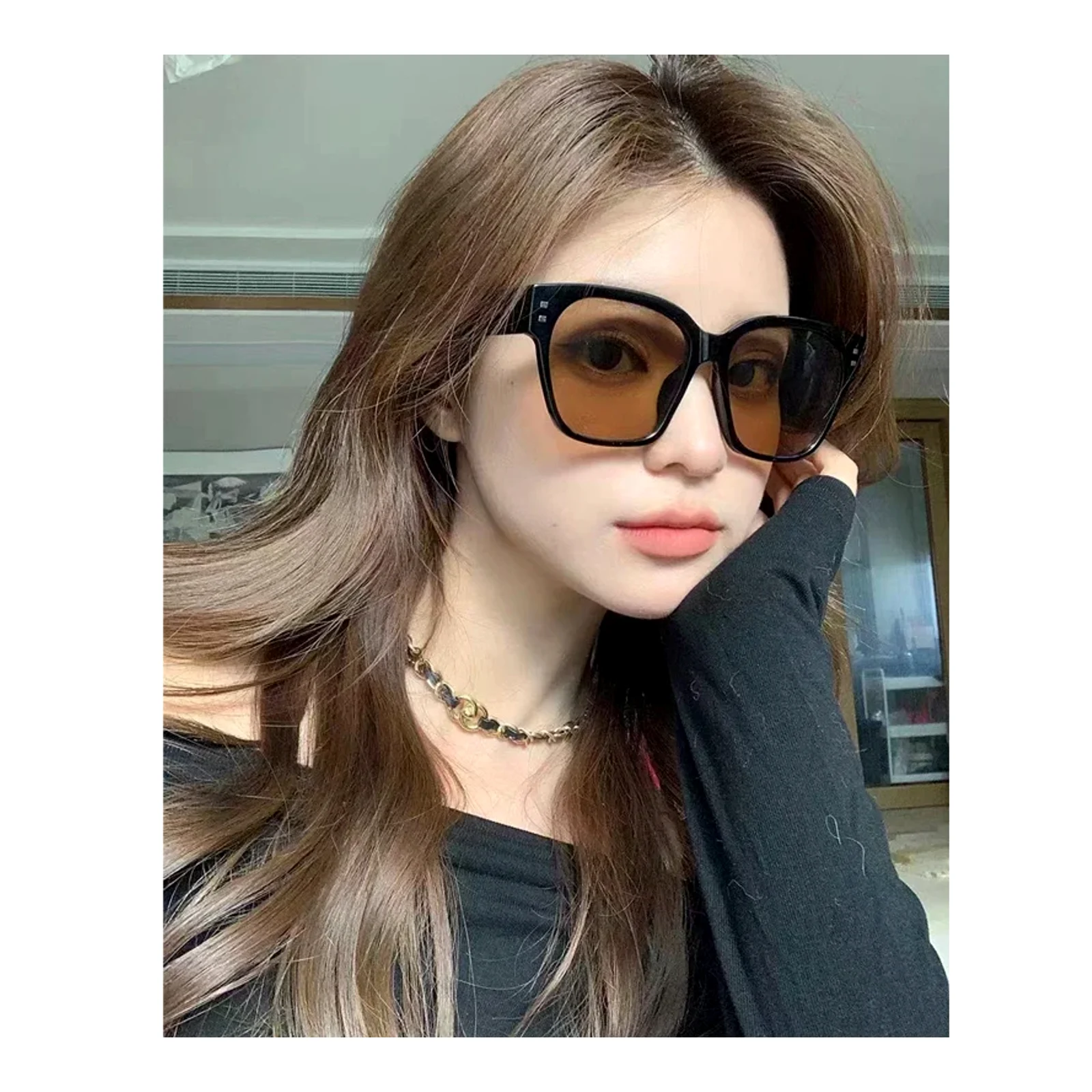 แว่นกันแดดเลนส์สี่เหลี่ยมขนาดใหญ่สไตล์เกาหลี Rui Jia สำหรับผู้หญิง ใบหน้ากลม ดีไซน์เฉพาะตัว ทันสมัย สีดำน้ำตาล แว่นกันแดดสำหรับผู้ชาย