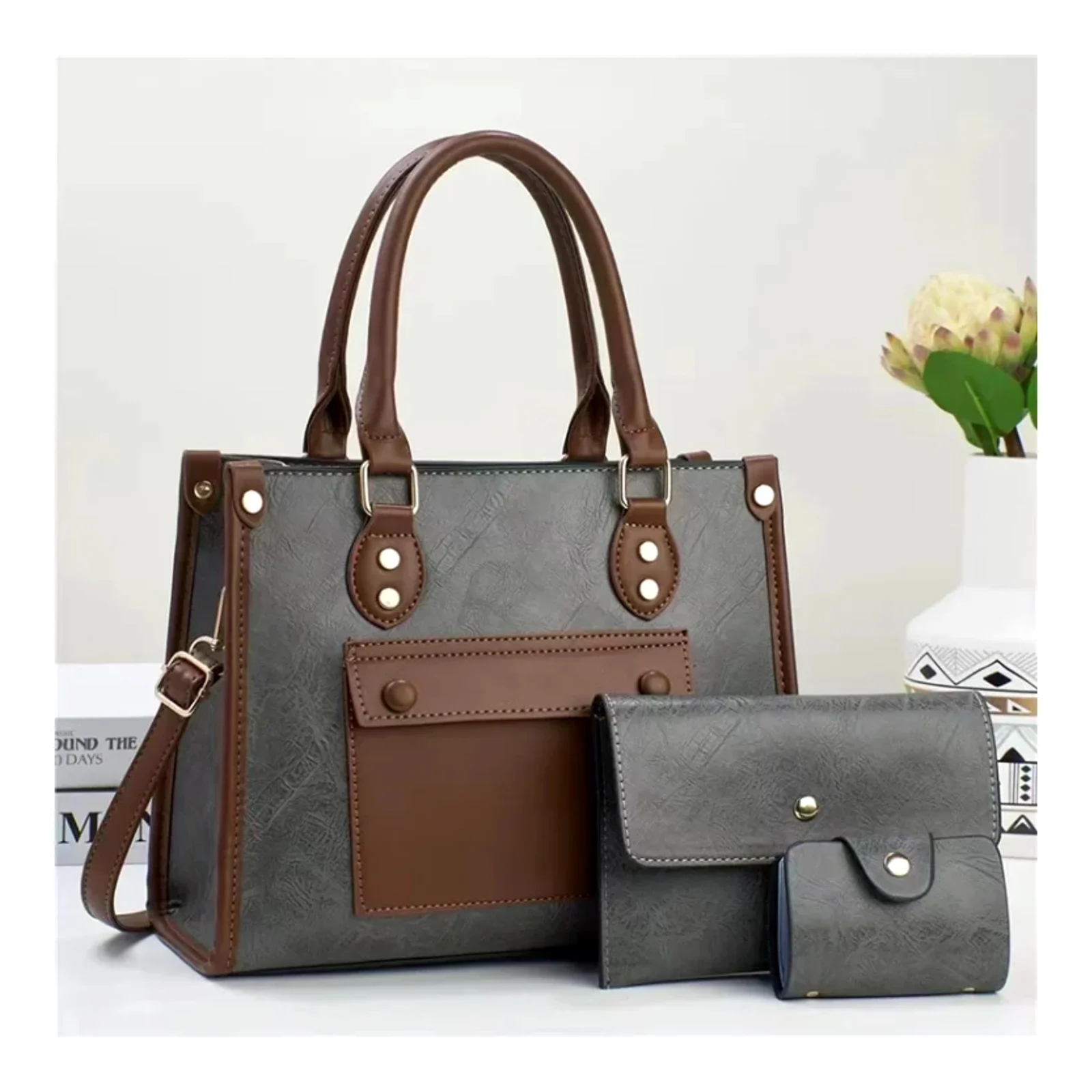 ชุดกระเป๋าสตรี 3 ชิ้น กระเป๋าถือ กระเป๋าคลัตช์ กระเป๋าใส่บัตร set bags