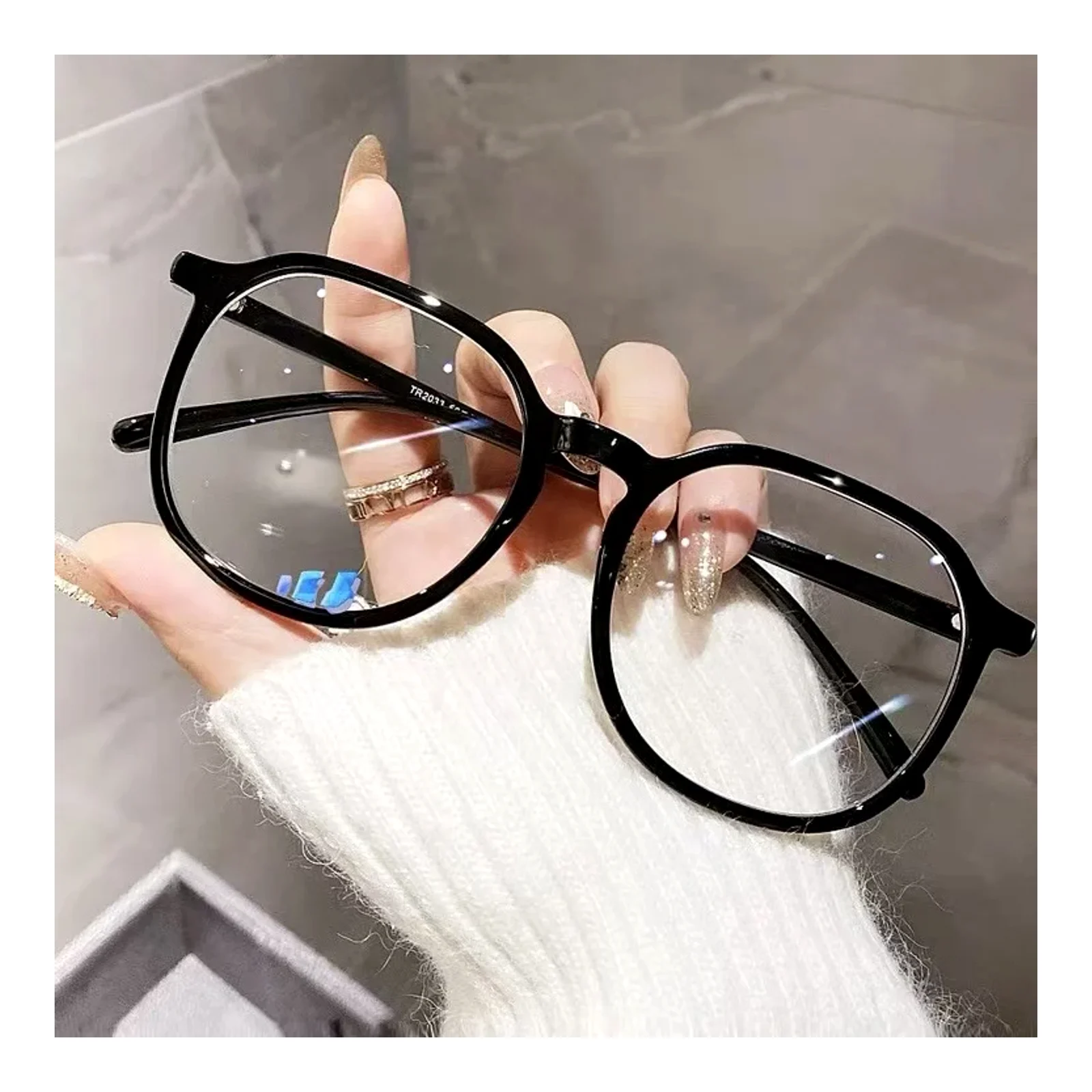 Cermin mata TR anti-cahaya biru bingkai besar gaya Korea, cermin mata retro trending ins, cermin mata fesyen bingkai hitam tanpa kuasa