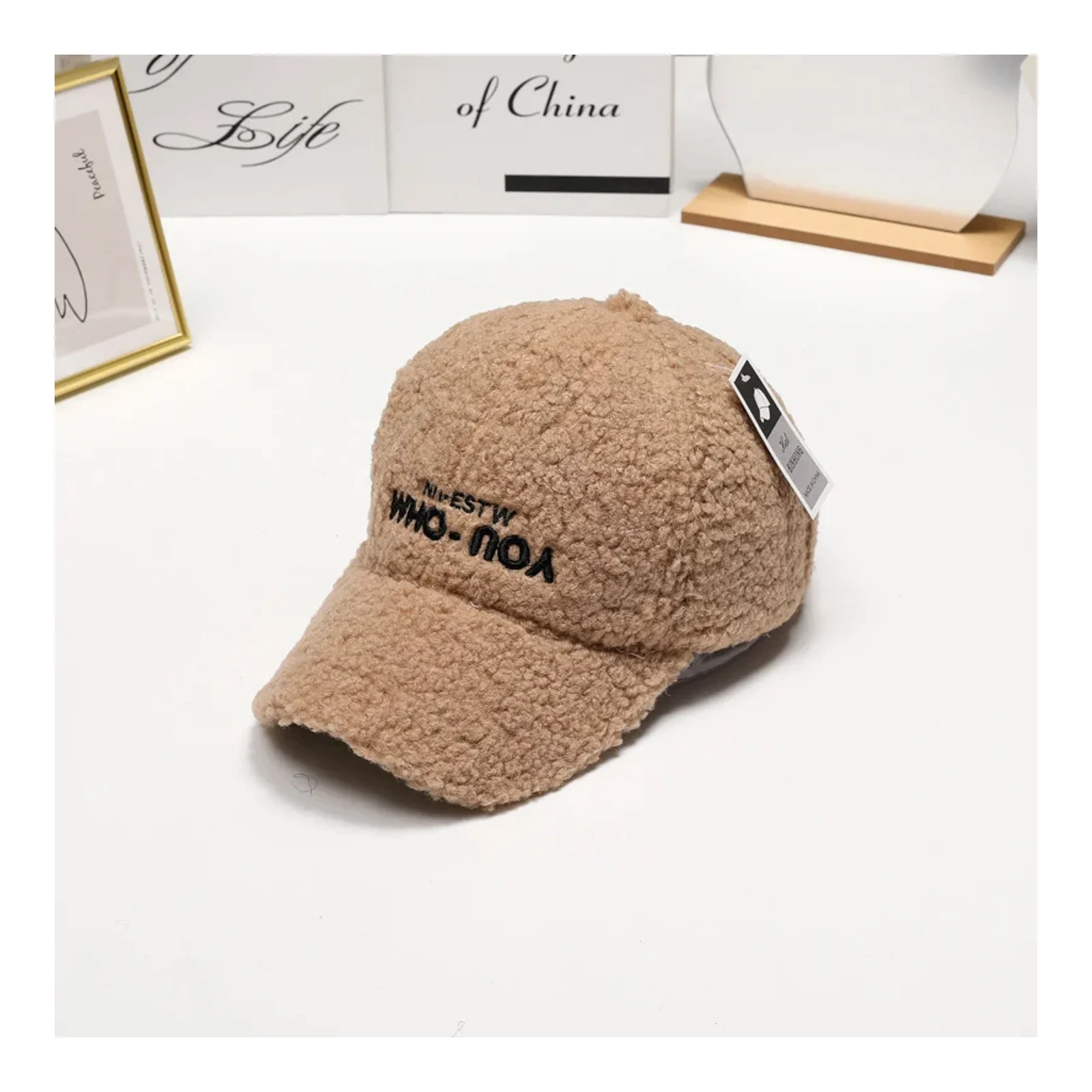 Korean-style ins fleece baseball cap autumn/winter letter design couple warm hat cotton cap