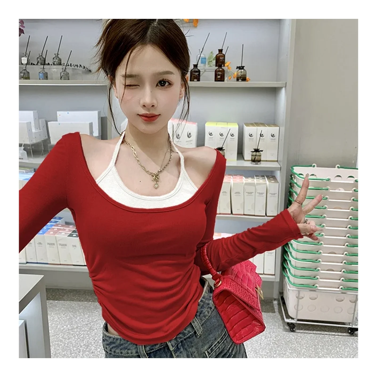 Design-sense halter-neck true two-piece color-block long-sleeve T-shirt women autumn pure desire slimming short-length base layer short-length