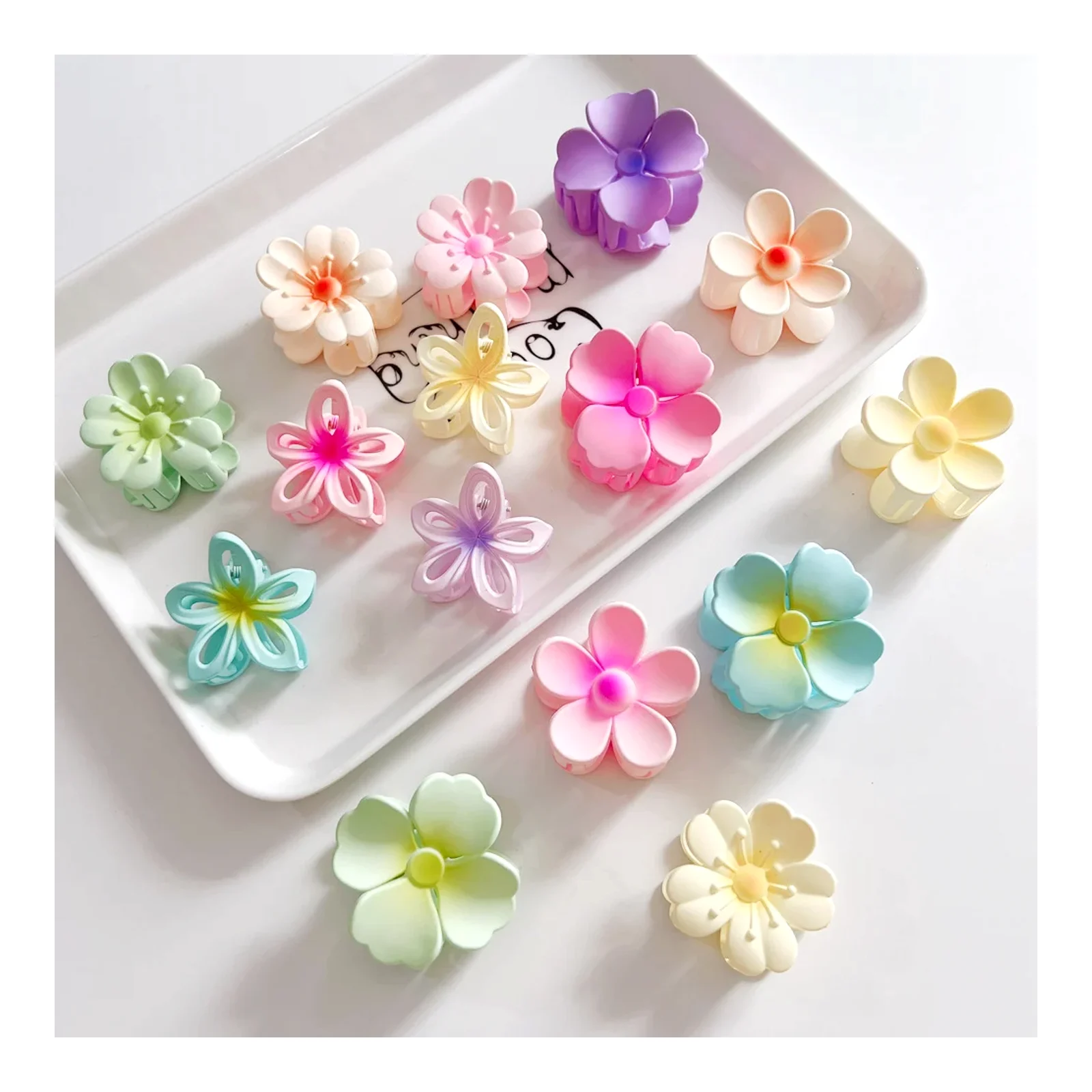 กิ๊บติดผมดอกไม้ขนาดเล็ก 4CM สีไล่ระดับเคลือบด้าน กิ๊บติดผมสำหรับผู้หญิง สำหรับจับผมสั้นและรวบผมครึ่งหัว กิ๊บหนีบผมทรงฉลาม