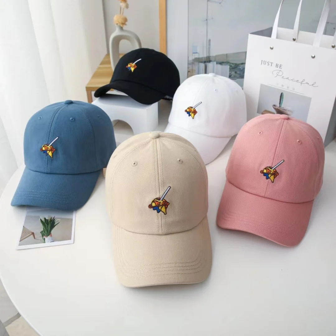 หมวกแฟชั่น หมวกแก๊ปคู่รัก ปักลายเฉพาะตัว ทรงโดมกันแดดกันรังสี หมวกเบสบอลปีกอ่อน