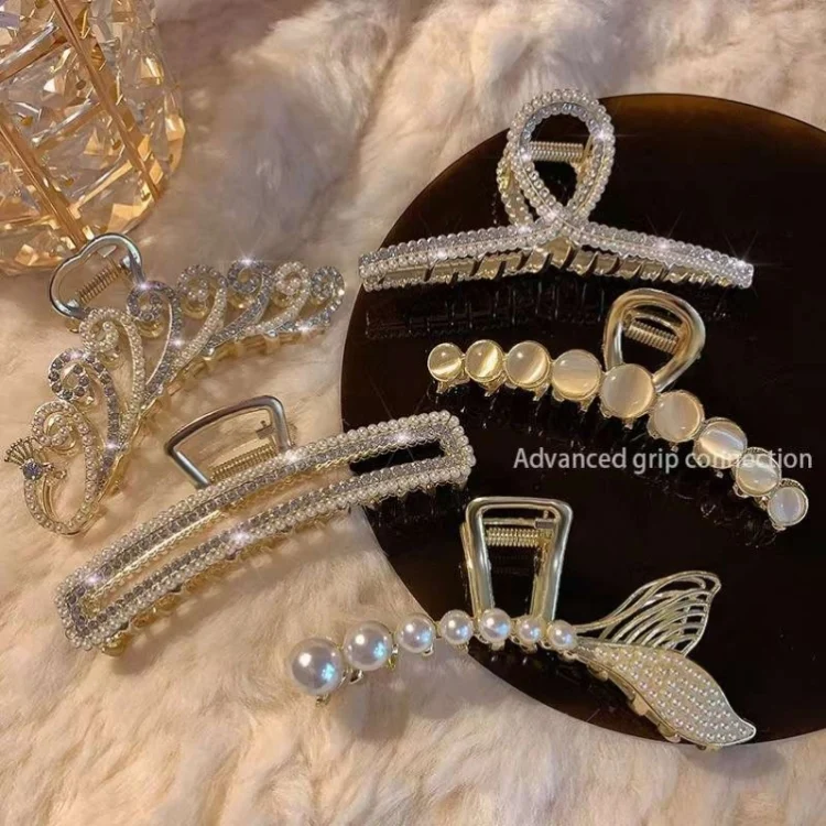 Korean hair clip headpiece metal large hair claw clip pearl hairpin hair accessory back of head elegant shark clip hair grab