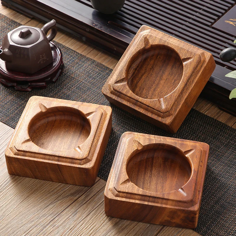 បន្ទប់ទទួលភ្ញៀវផ្ទះឈើ Walnut បុគ្គលិកលក្ខណៈច្នៃប្រឌិត សណ្ឋាគារឈើរចនាប័ទ្មចិនថ្មី ឆ្លាក់ឈើដោយឥតគិតប្រាក់
