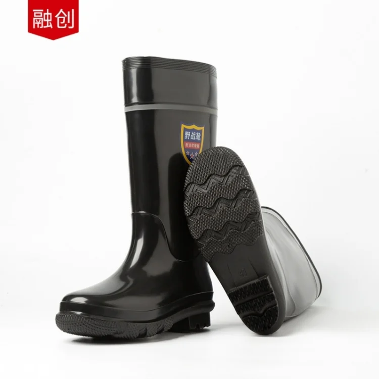 รองเท้าบูทยางกันฝนสำหรับผู้ชาย วัสดุ PVC กันลื่น กันน้ำ สีดำ หนาพิเศษ ทนทาน รองเท้ายางสำหรับทำงานในไซต์ก่อสร้าง