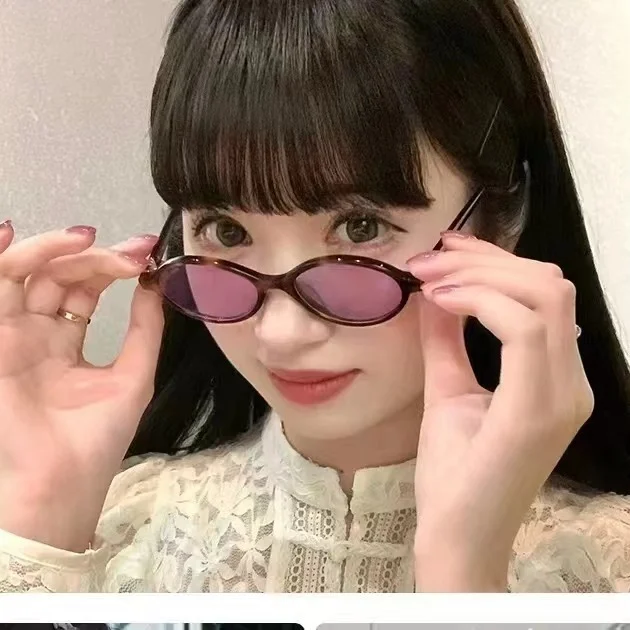 แฟชั่น ดีไซน์ซูเปอร์สตาร์ กรอบรูปไข่สไตล์วินเทจ กรอบอะซิเตท แว่นกันแดด แว่นตาสไตล์เนิร์ด สีลายกระดองเต่า ป้องกันรังสีอัลตราไวโอเลต