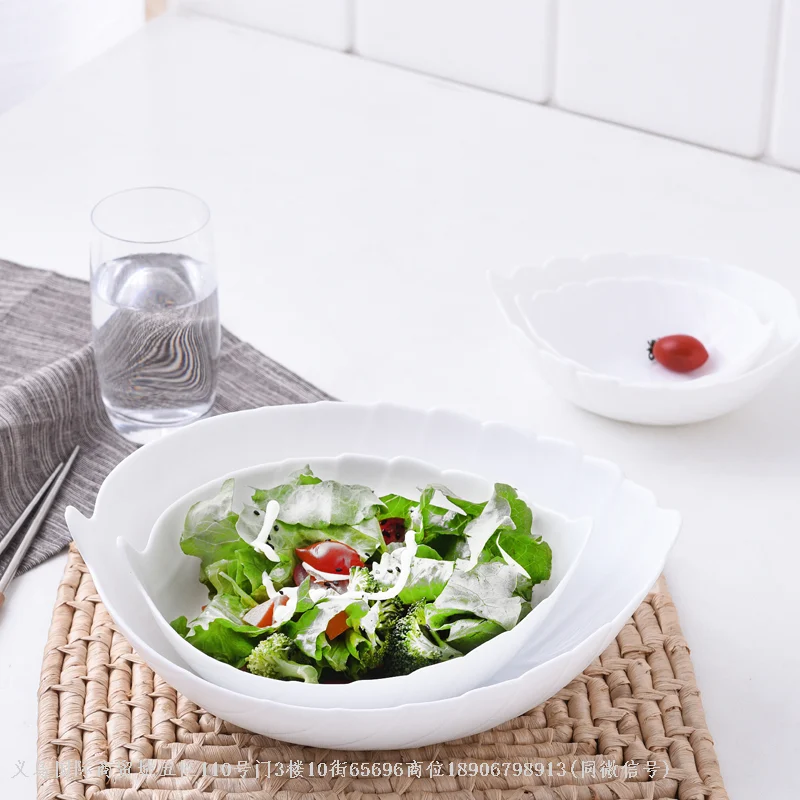 OPAL GLASSware ภาชนะแก้วเทมเปอร์สีขาวหยก 1 ชิ้น Chinbull ลายใบไม้คลื่น