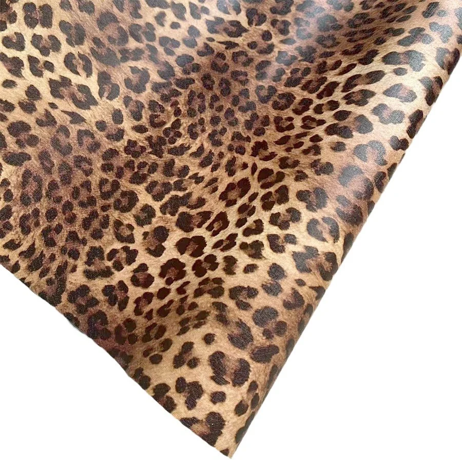 วอลเปเปอร์ติดผนังลายเสือดาวติดเองได้ ตกแต่งบ้าน ผนังหลังทีวี สติกเกอร์ PVC wallpaper