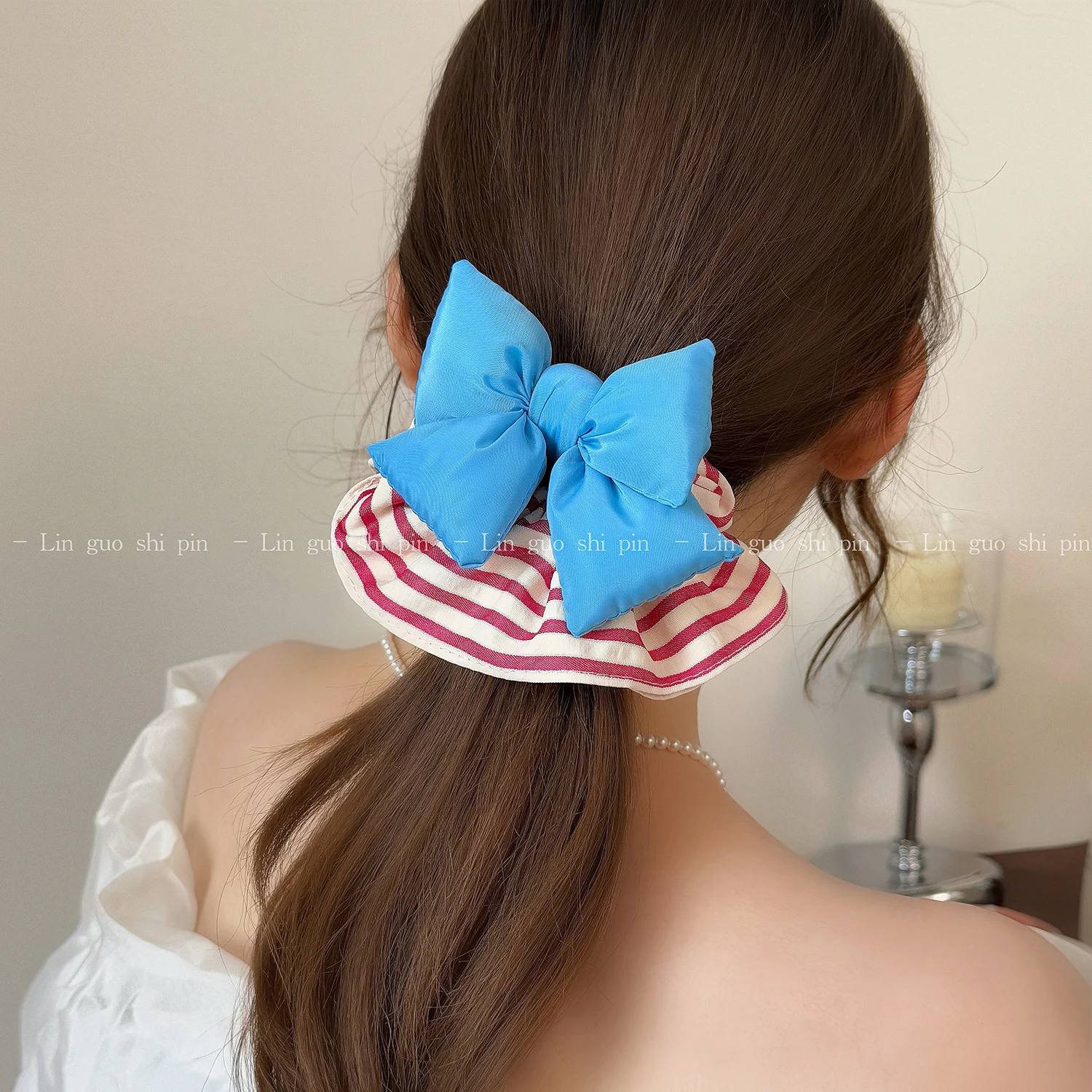 Striped padded cotton bow scrunchie 3D scrunchie