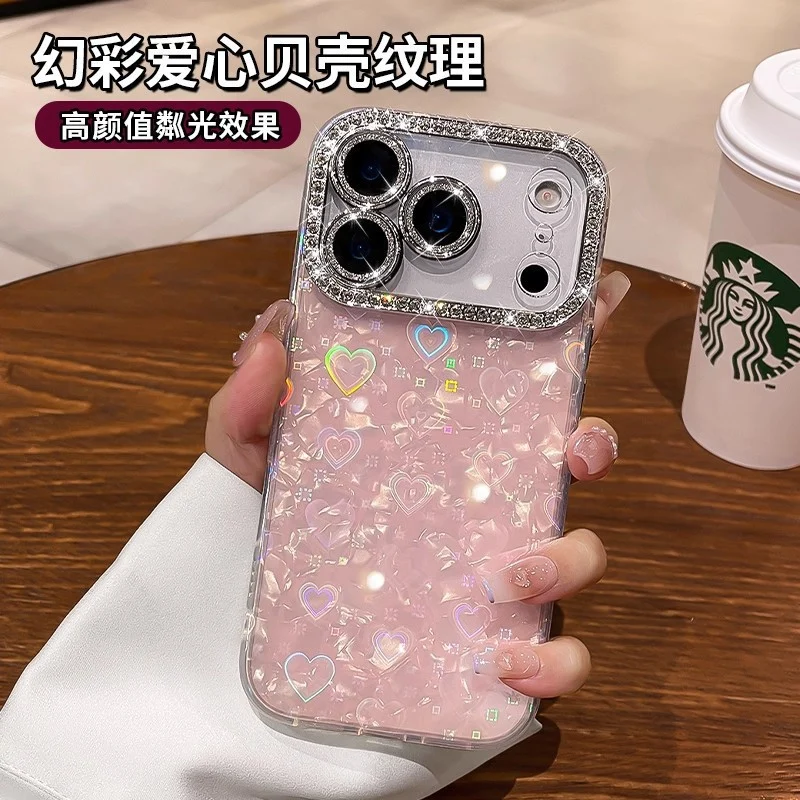 เคสโทรศัพท์หรูหราประดับเพชร ใช้ได้กับ iPhone 17 Pro Max, 16 ลายหัวใจและเปลือกหอย, 15/14 ครอบคลุมเลนส์ทั้งหมด
