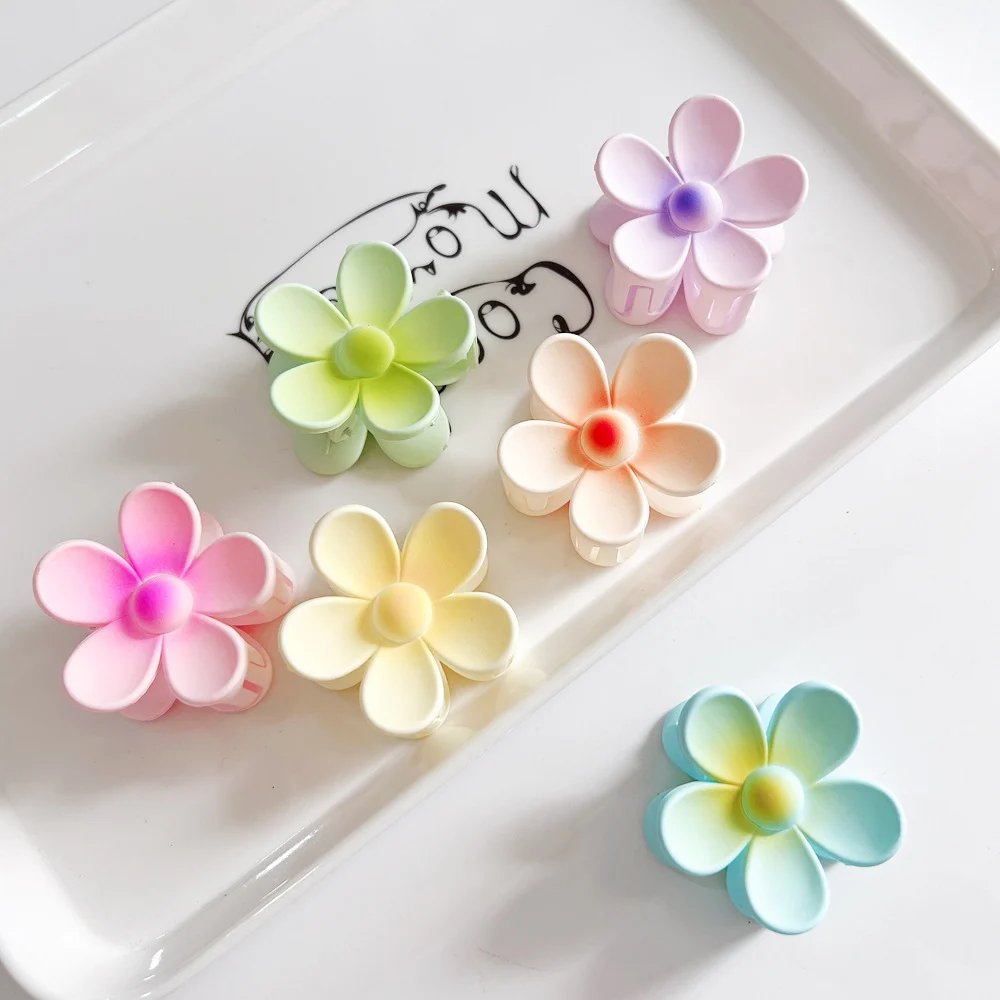 กิ๊บติดผมดอกไม้ขนาดเล็ก 4CM สีไล่ระดับเคลือบด้าน กิ๊บติดผมสำหรับผู้หญิง สำหรับจับผมสั้นและรวบผมครึ่งหัว กิ๊บหนีบผมทรงฉลาม