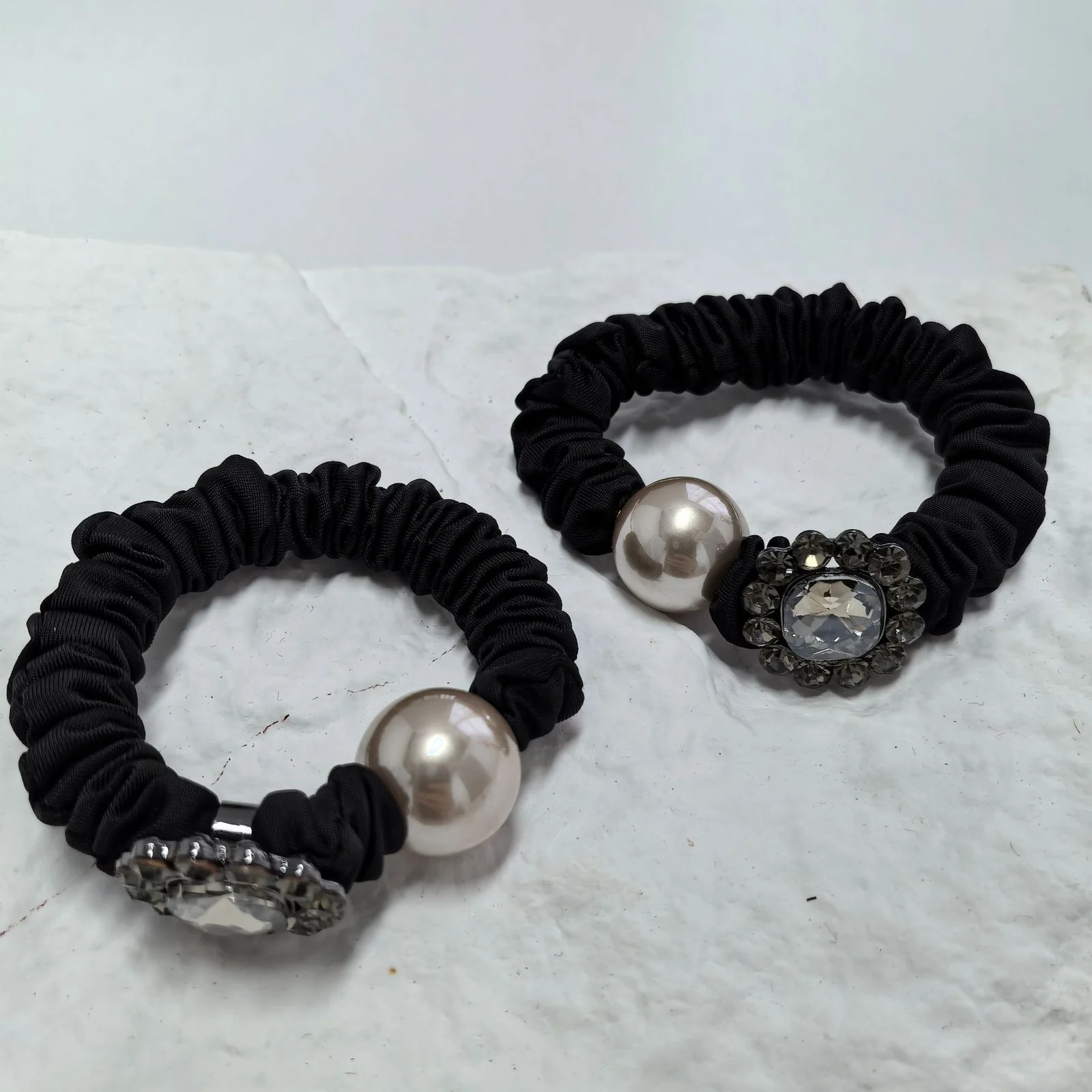 Korean Dongdaemun rhinestone flower hair tie, hair band for tying hair, small intestine ring, delicate bun