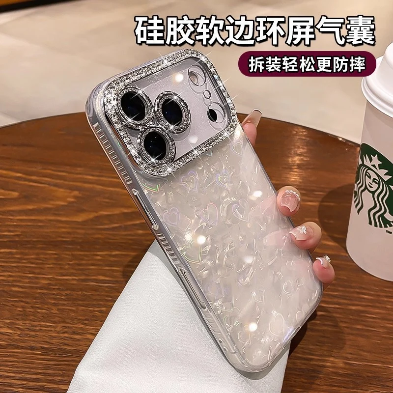 เคสโทรศัพท์หรูหราประดับเพชร ใช้ได้กับ iPhone 17 Pro Max, 16 ลายหัวใจและเปลือกหอย, 15/14 ครอบคลุมเลนส์ทั้งหมด