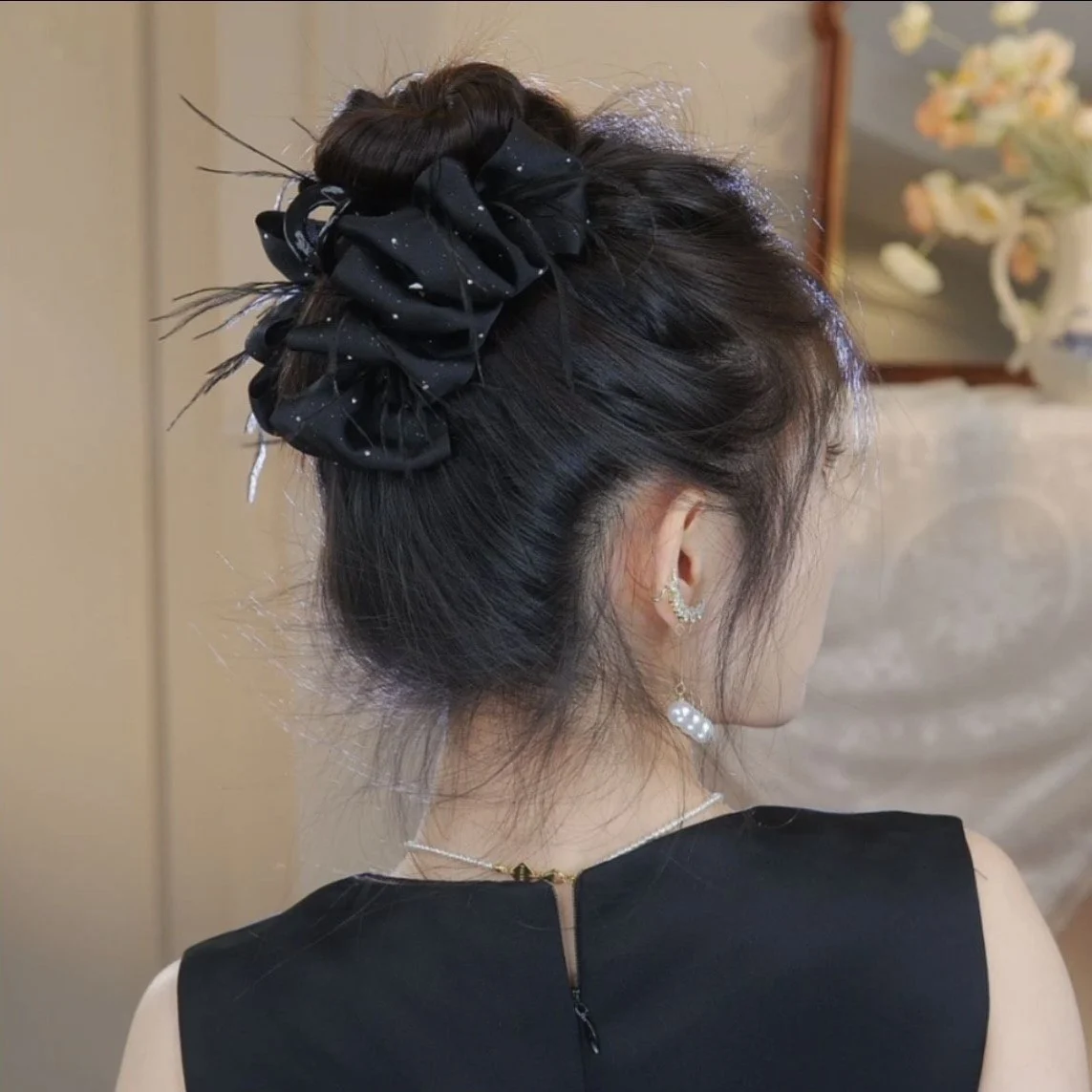 กิ๊บติดผมขนนกหัวใจเพชรผ้าโพกผมปอมปอม