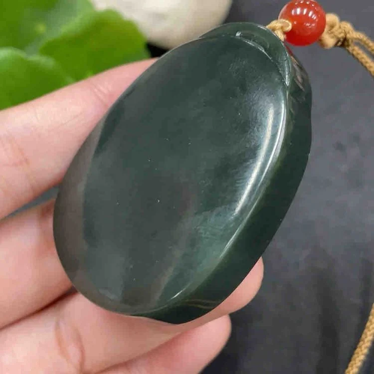 Loket jed Hetian Papan Wu Shi Berat keseluruhan barang lebih kurang termasuk tali 58.5g